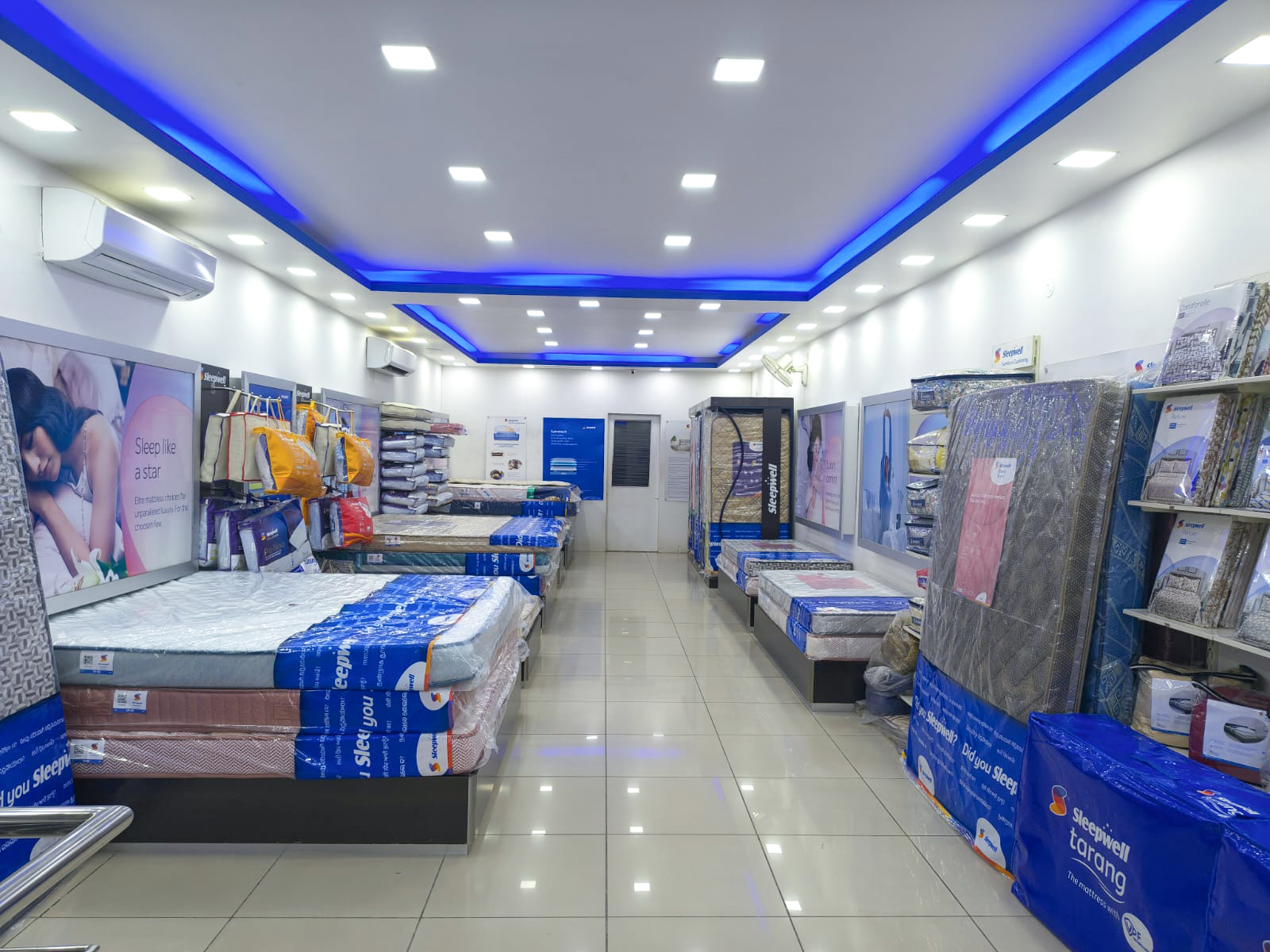 Mattress store in Dera Bassi, Punjab